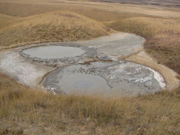 Mud Volcanoes, Taman Penisula.  2008.  kmorozov